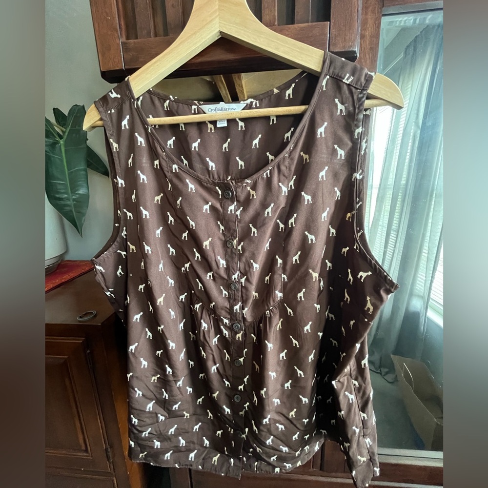 Croft and Barrow Brown Giraffe Print Sleeveless Blouse Size XL